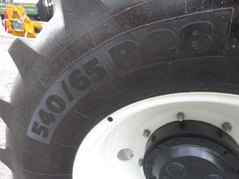 [7455-6671106-11.jpg]