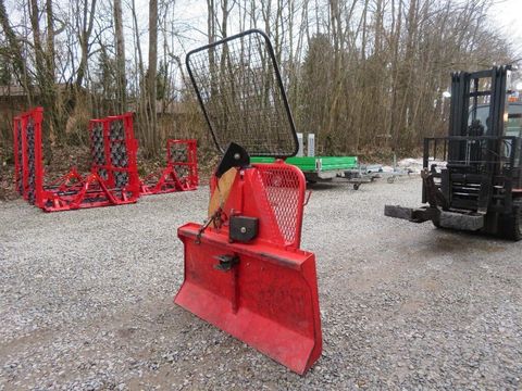 [7455-6671109-8.jpg]