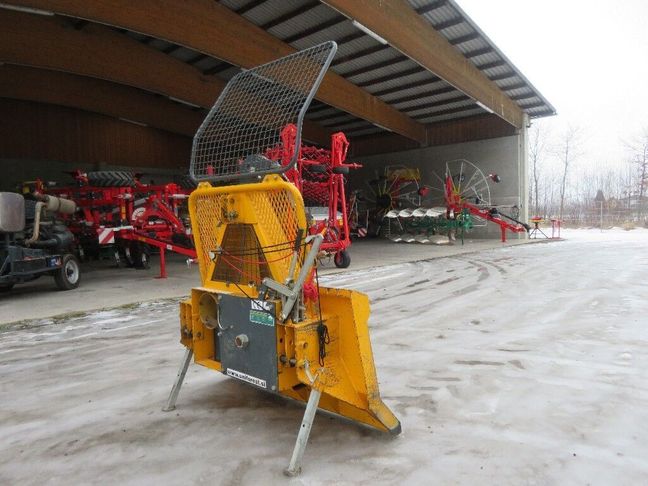 [7455-6689860-0_1.jpg]