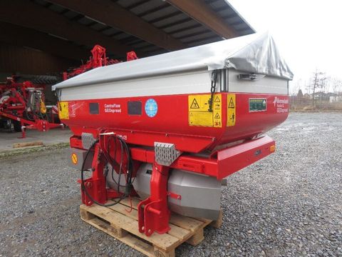 [7455-6689863-0.jpg]