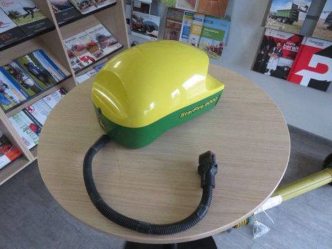 [7455-6819261-7.jpg]