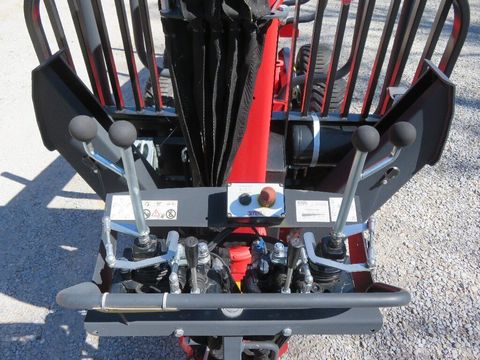 [7455-6903499-6.jpg]