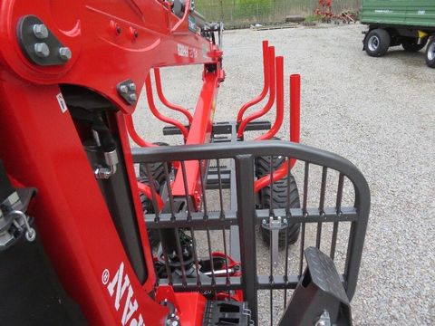 [7455-6903502-17.jpg]