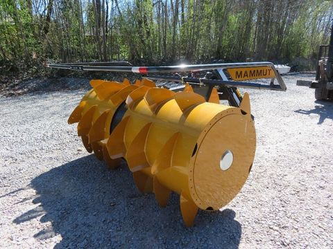 [7455-6903505-3.jpg]